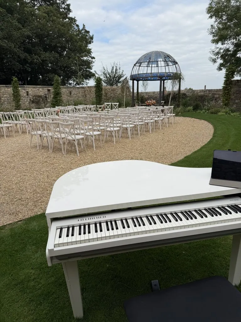 Wyresdale Weddings Pianist - 11 Amazing Weddings! 11